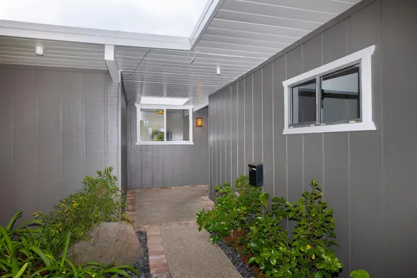 $3,195,000 | 860 Marshall Drive, Palo Alto, CA 94303