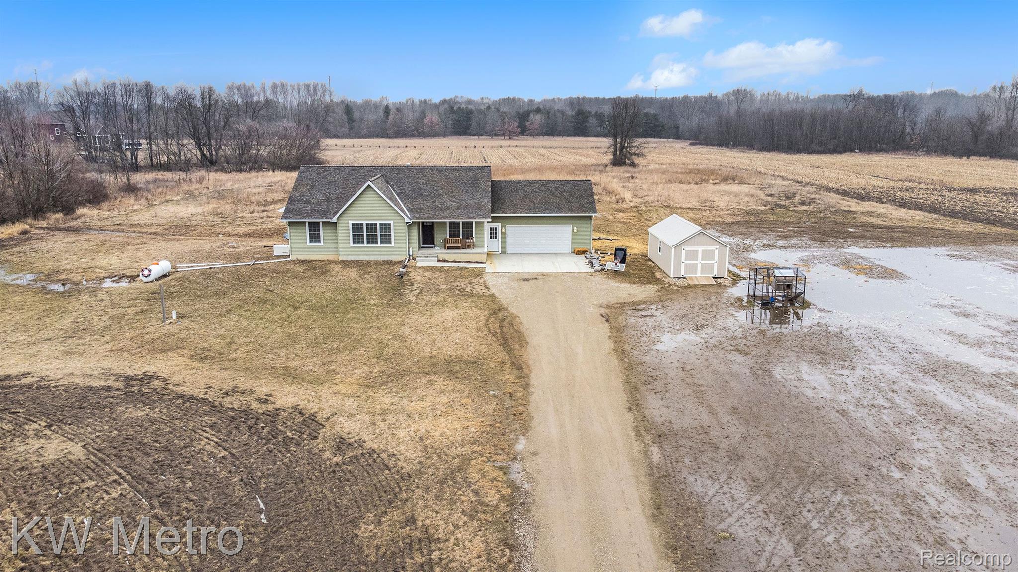 3644 Gannon Road Fowlerville, MI 48836 - Photo 27 of 33 Front and Land