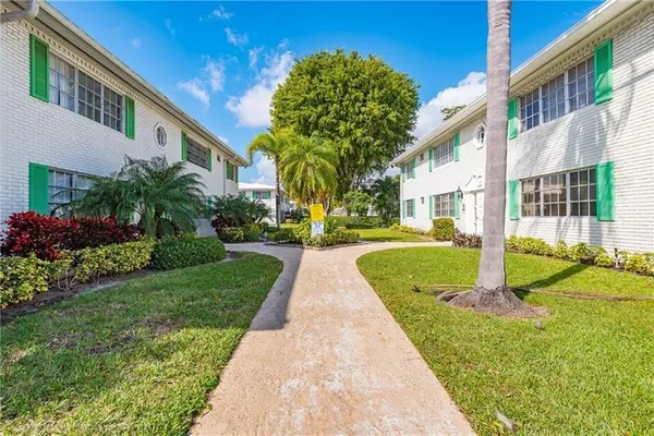 $1,400 | 1851 Northeast 62nd Street, Unit 603, Fort Lauderdale, FL 33308