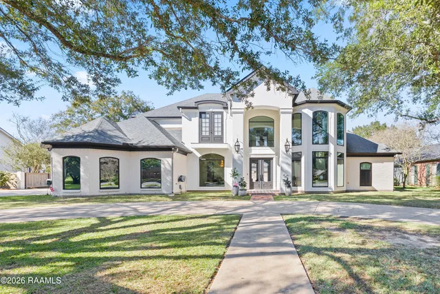 $1,399,000 | 504 West Bayou Parkway, Lafayette, LA 70503