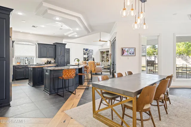 $1,399,000 | 504 West Bayou Parkway, Lafayette, LA 70503