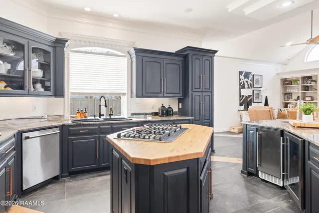 $1,399,000 | 504 West Bayou Parkway, Lafayette, LA 70503