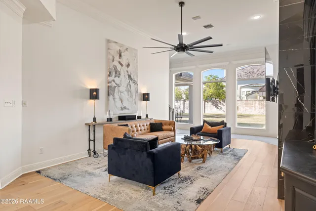 $1,399,000 | 504 West Bayou Parkway, Lafayette, LA 70503