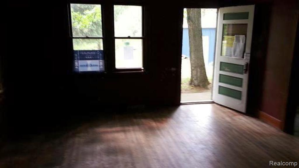 10531 South 15 Road Cadillac, MI 49601 - Photo 8 of 11 8.jpg
