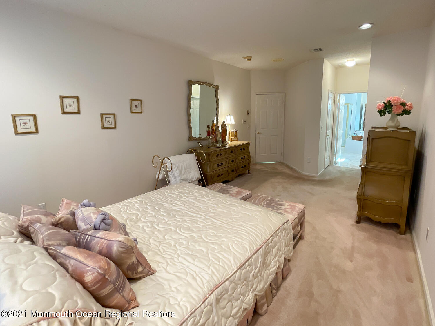 26 Symphony Avenue Bayville, NJ 08721 - Photo 20 of 40 a bedroom with a bed and a mirror