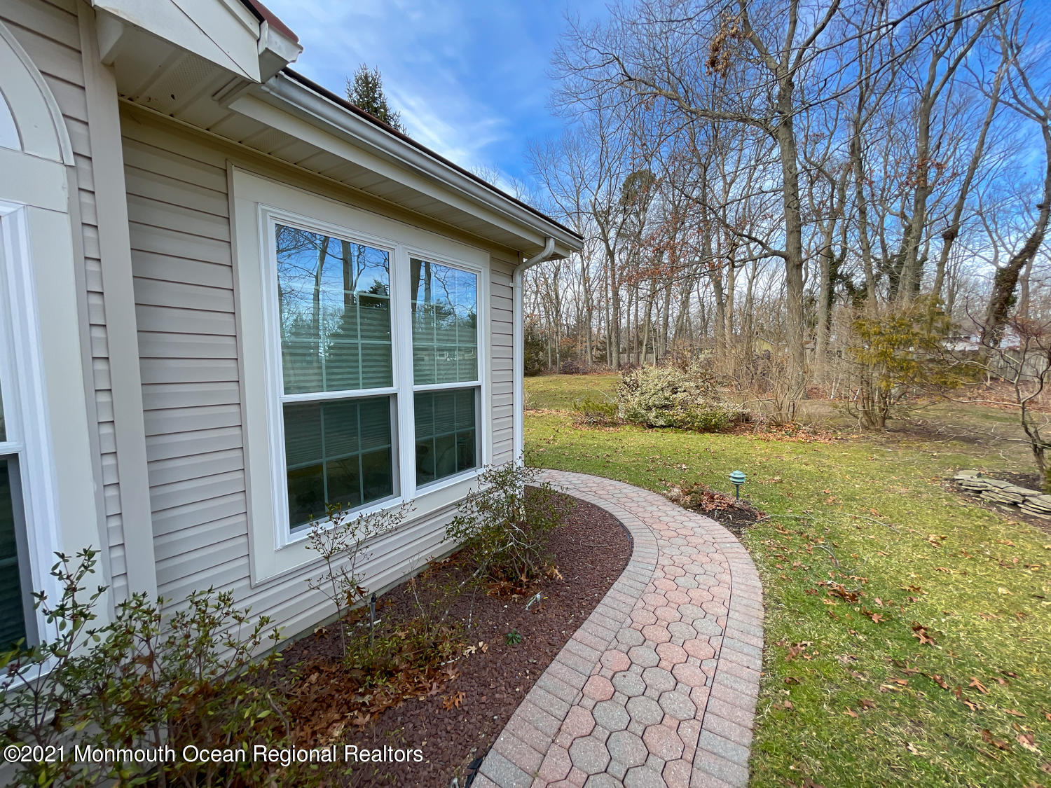 26 Symphony Avenue Bayville, NJ 08721 - Photo 4 of 40 a view of a house with backyard and garden