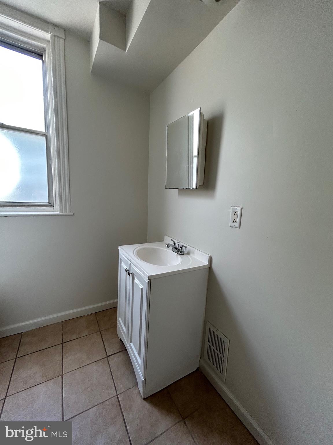 606 North 55th Street Philadelphia, PA 19131 - Photo 23 of 23 Bathroom