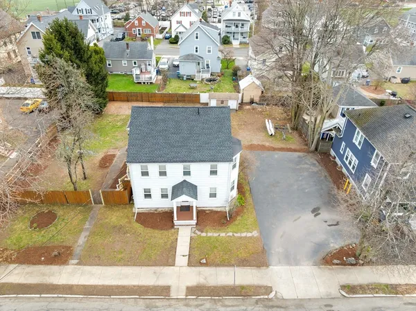 $899,900 | 24 West Water Street, Wakefield, MA 01880