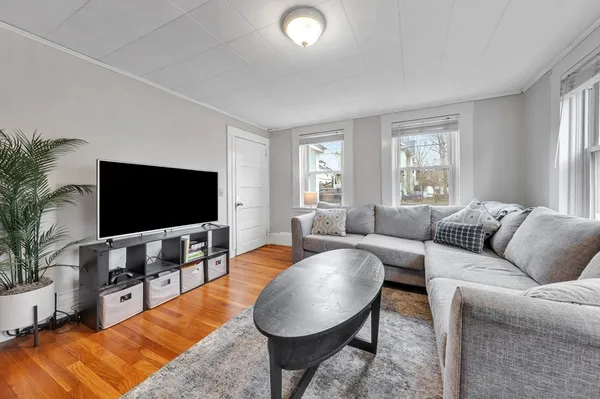 $899,900 | 24 West Water Street, Wakefield, MA 01880