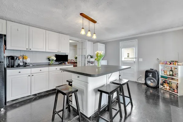 $899,900 | 24 West Water Street, Wakefield, MA 01880