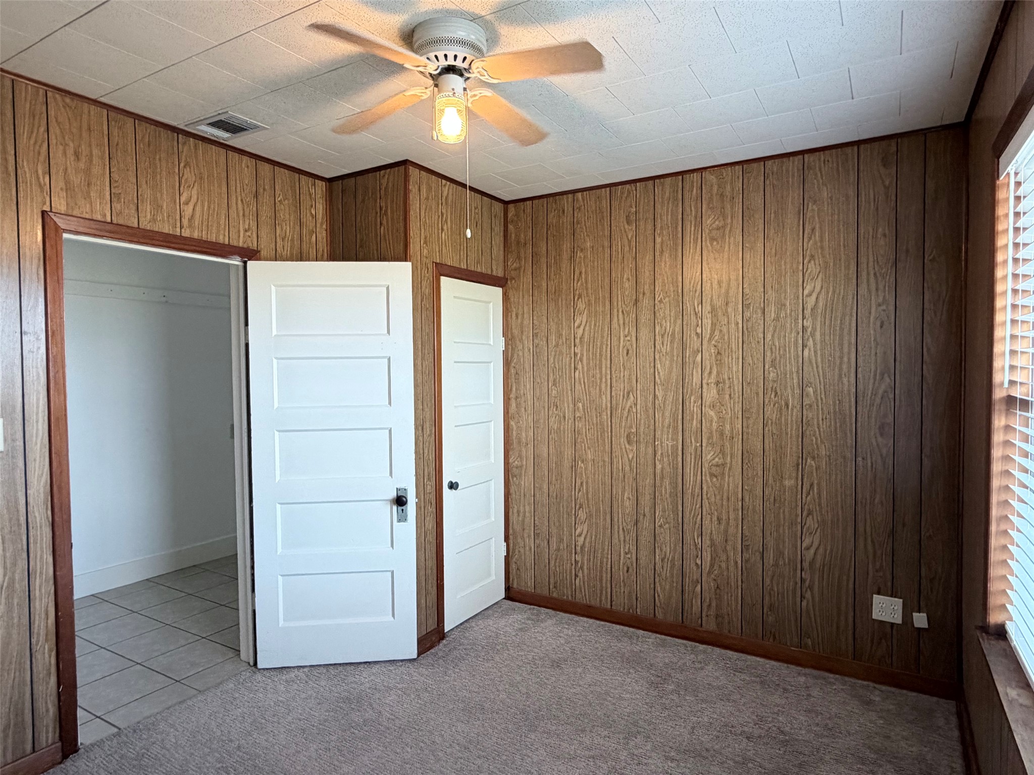 500 Greasy Bend Road Smithville, TX 78957 - Photo 13 of 21 Bedroom 2