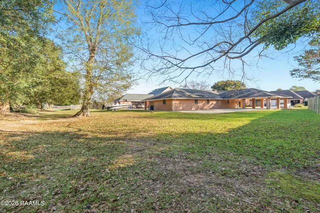 $295,000 | 3 Governor Edwards Drive, Crowley, LA 70526