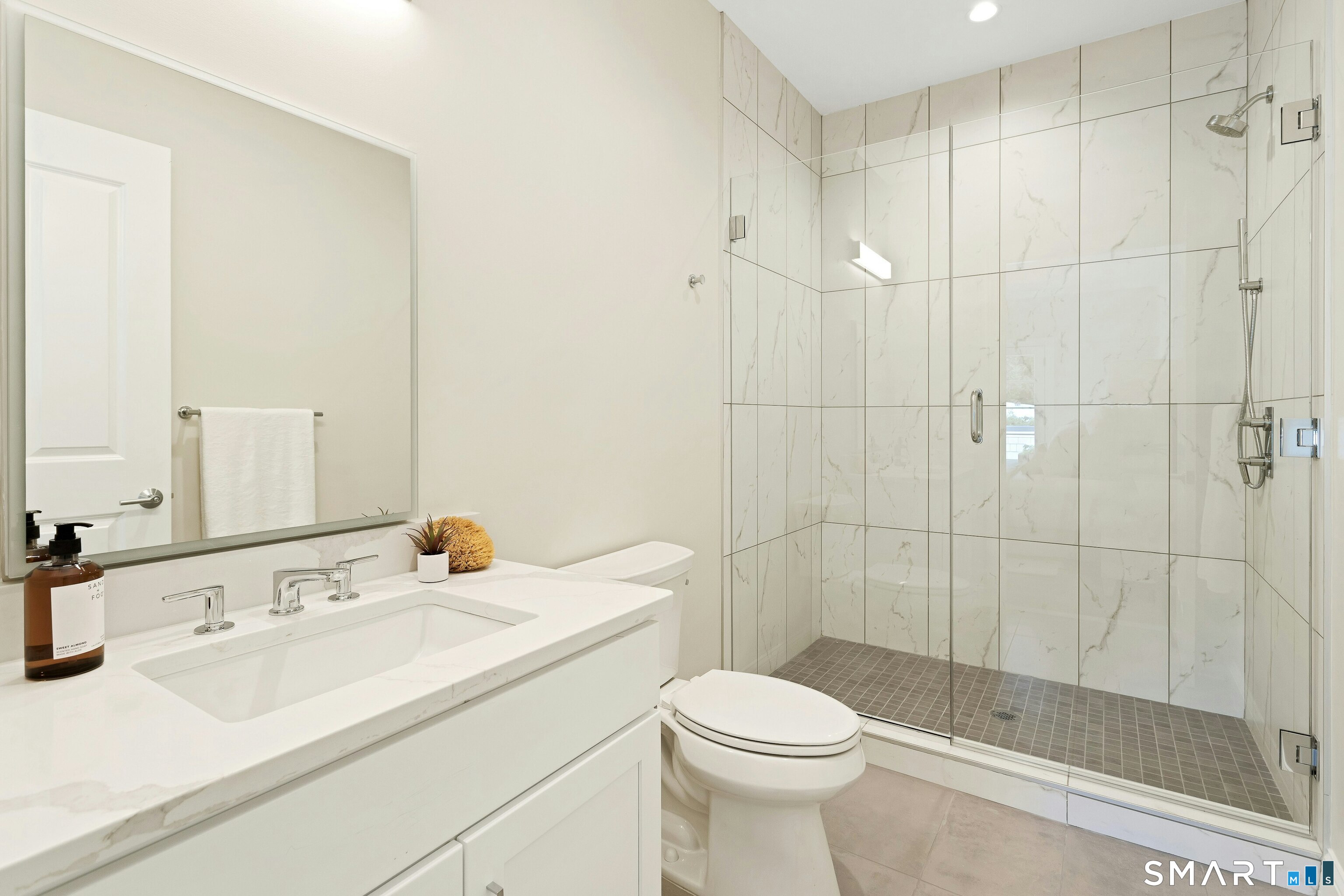 340 Heights Road, Unit 316 Darien, CT 06820 - Photo 6 of 13