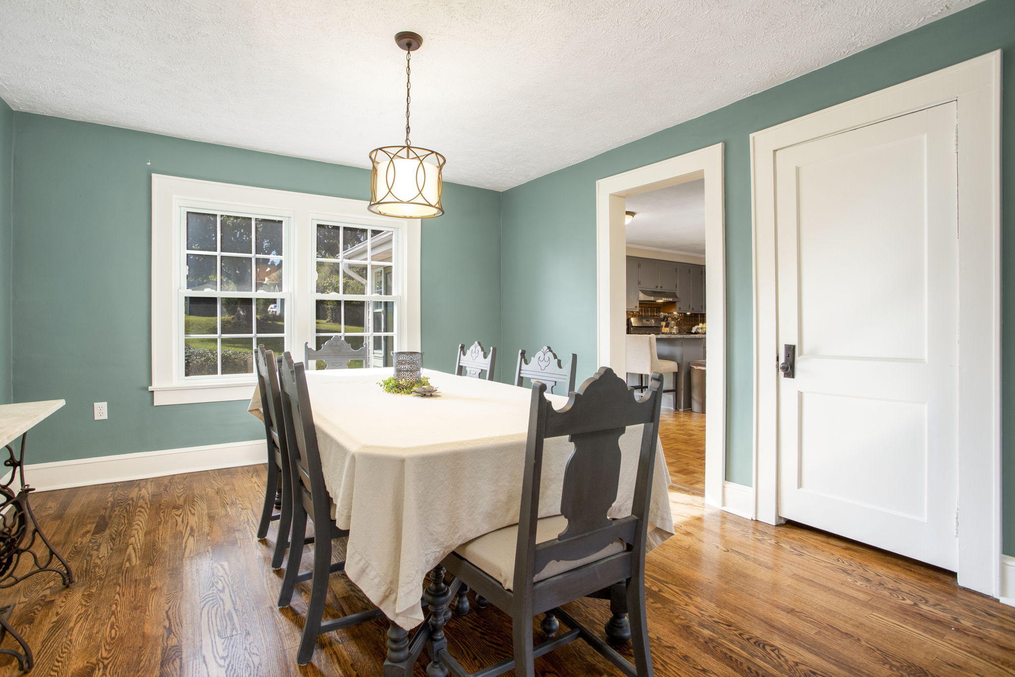1641 Overhill Road Bristol, VA 24201 - Photo 14 of 28 14-web-or-mls-IMG_5059