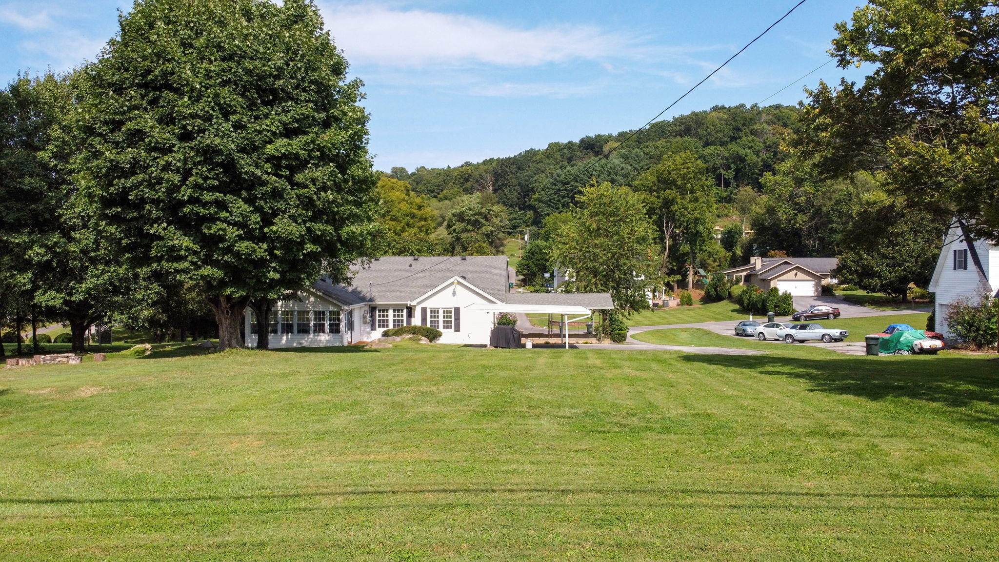1641 Overhill Road Bristol, VA 24201 - Photo 9 of 28 5-web-or-mls-DJI_0202
