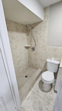 $2,250 | 5881 Northwest 16th Place, Unit 320, Sunrise, FL 33313