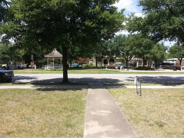 $1,800 | 1024 Heights Boulevard, Unit 3, Houston, TX 77008