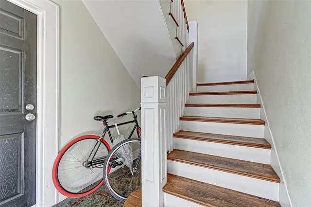 $1,800 | 1024 Heights Boulevard, Unit 3, Houston, TX 77008