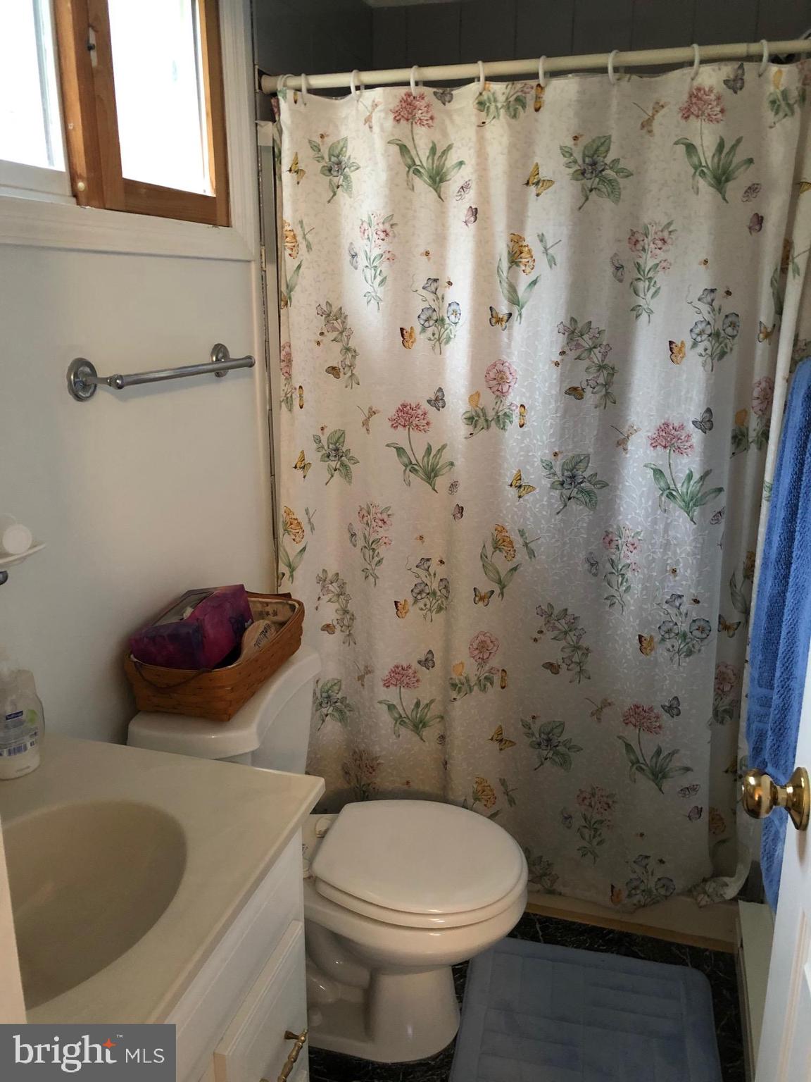 4668 Winding Road New Tripoli, PA 18066 - Photo 20 of 39 3/4 bath off master bedroom