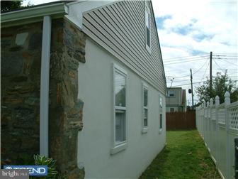 3146 Fordham Road Philadelphia, PA 19114 - Photo 5 of 12 Exterior Side