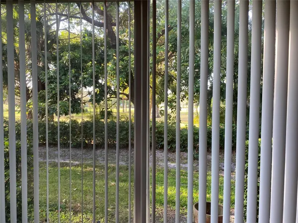 a view of outdoor space and garden view