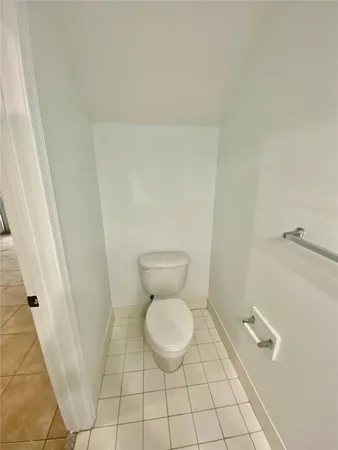 a bathroom with a toilet
