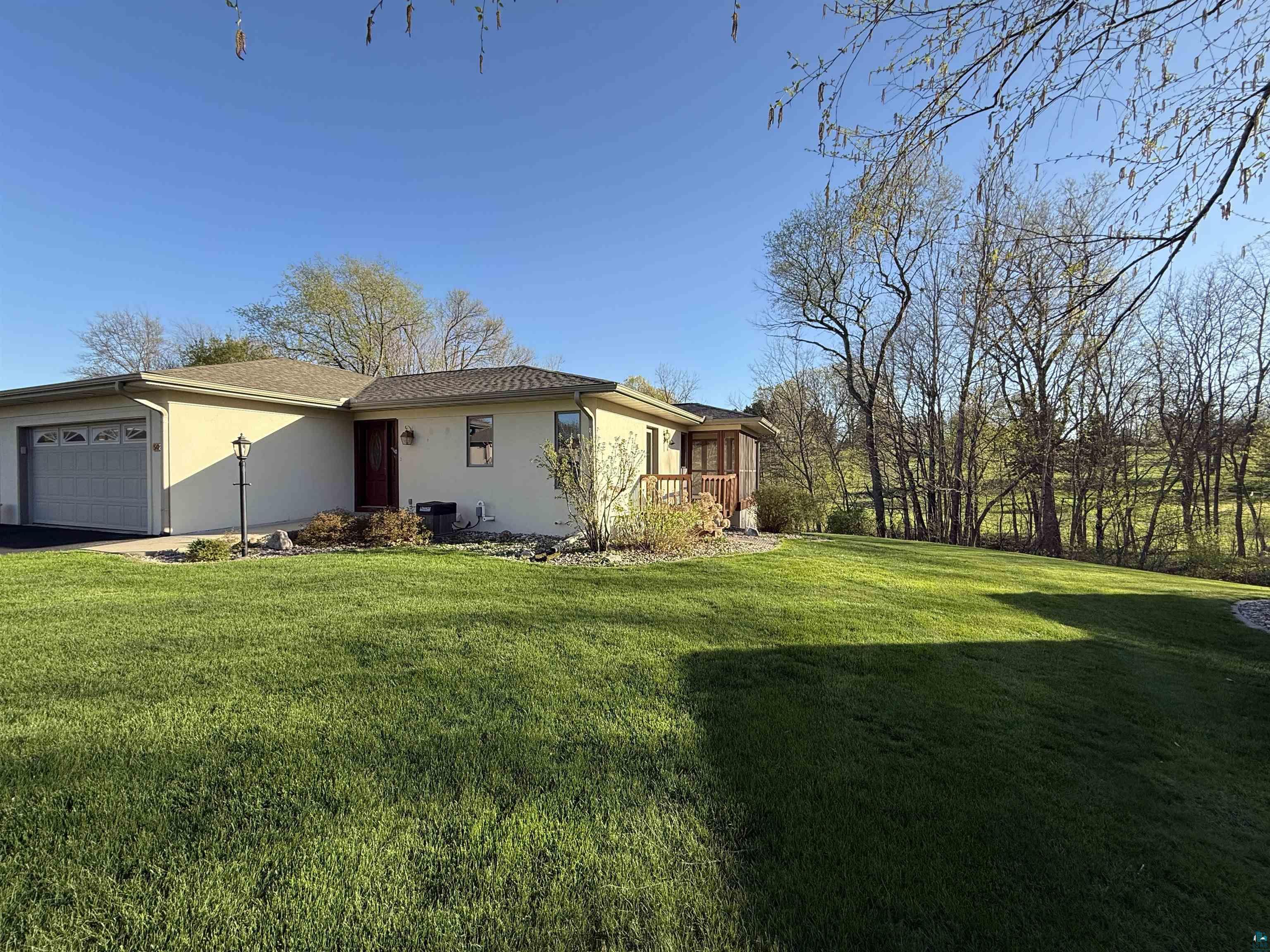 502 Spring Creek Circle Baraboo, WI 53913 - Photo 2 of 26