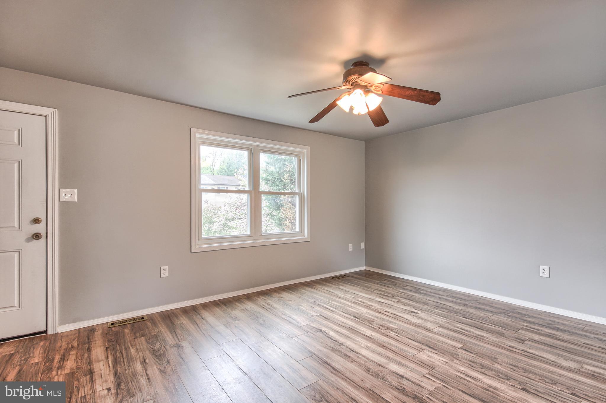 17 Mall Road Etters, PA 17319 - Photo 13 of 55