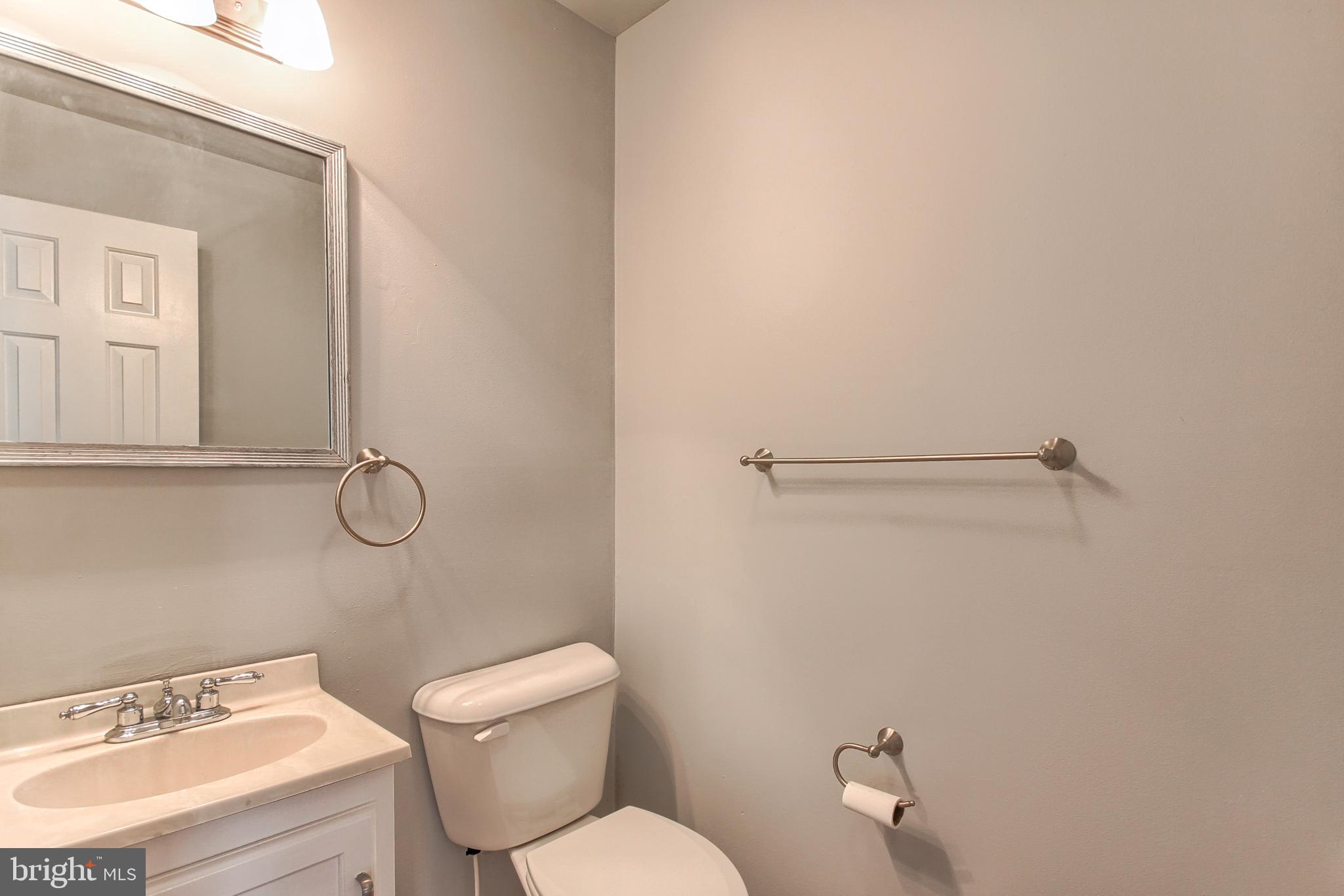 17 Mall Road Etters, PA 17319 - Photo 14 of 55