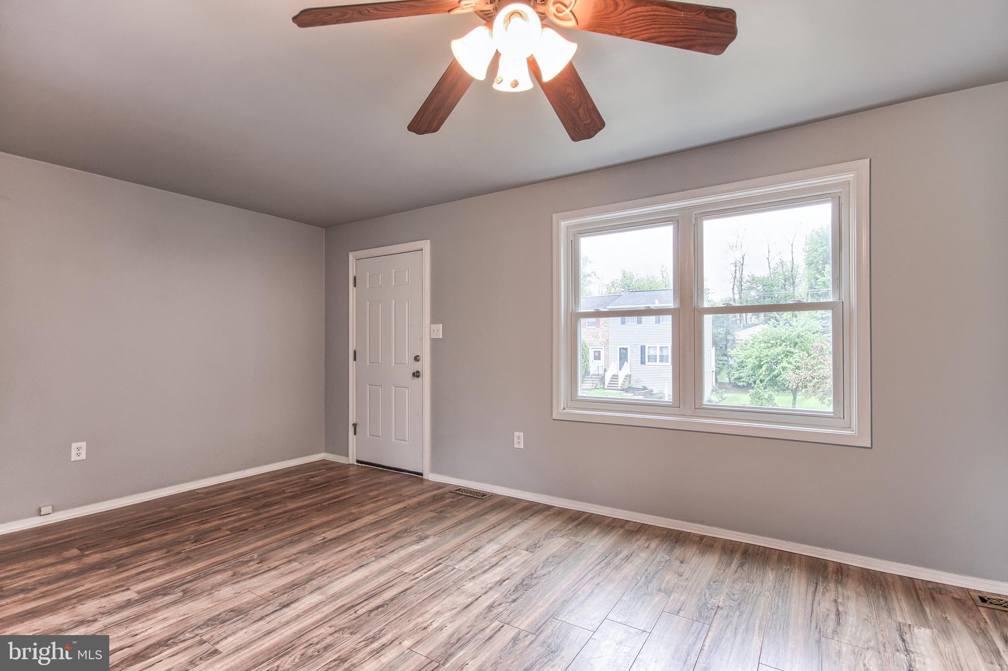 17 Mall Road Etters, PA 17319 - Photo 15 of 55