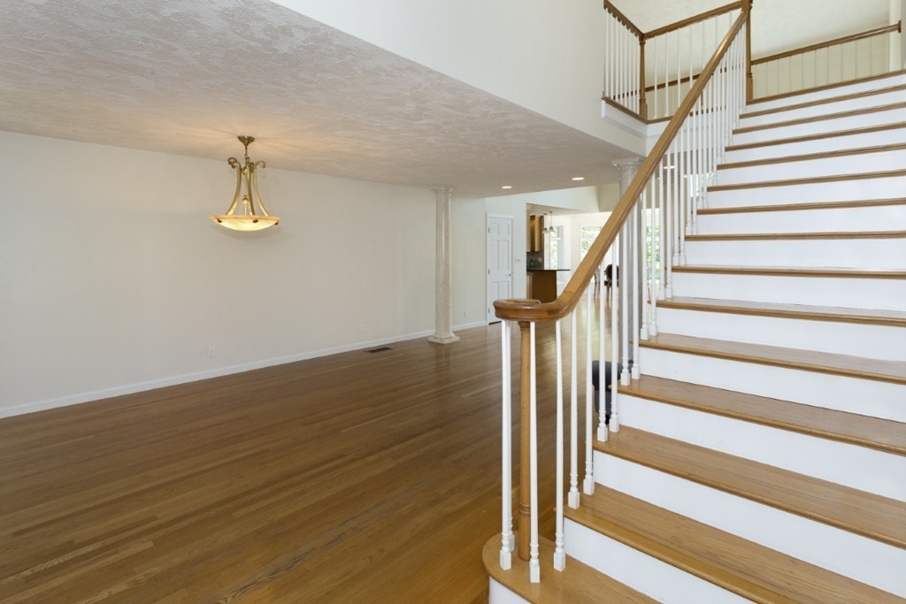 74 Regina Road Lynn, MA 01904 - Photo 18 of 29 Gallery Image 18