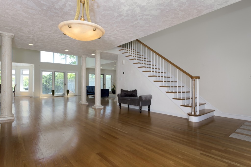 74 Regina Road Lynn, MA 01904 - Photo 8 of 29 Gallery Image 8