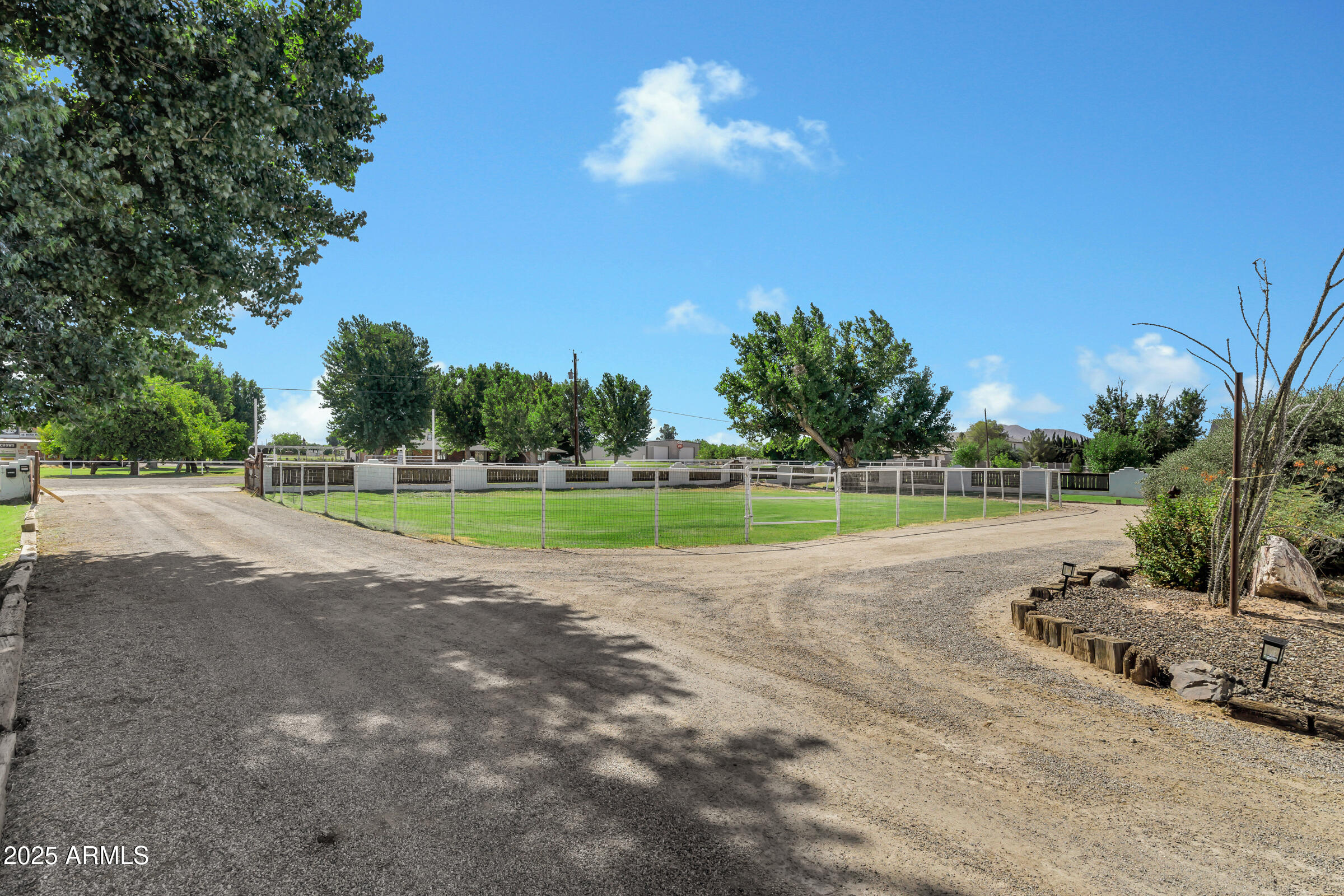 21230 South 156th Street Gilbert, AZ 85298 - Photo 5 of 78 21230 S 156th St-5