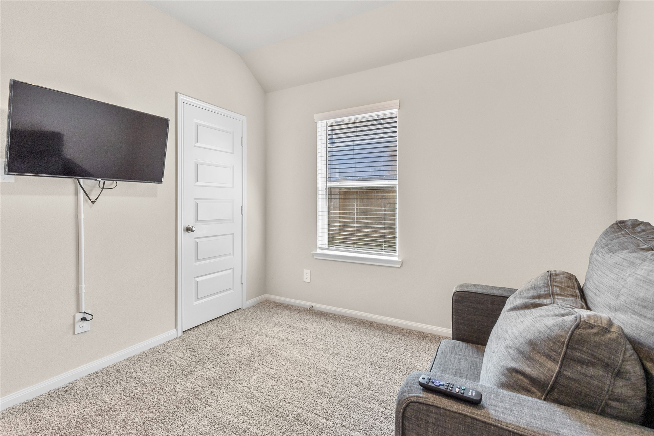 10835 Clfs Vw Drive Rosharon, TX 77583 - Photo 10 of 21 Bedroom 2