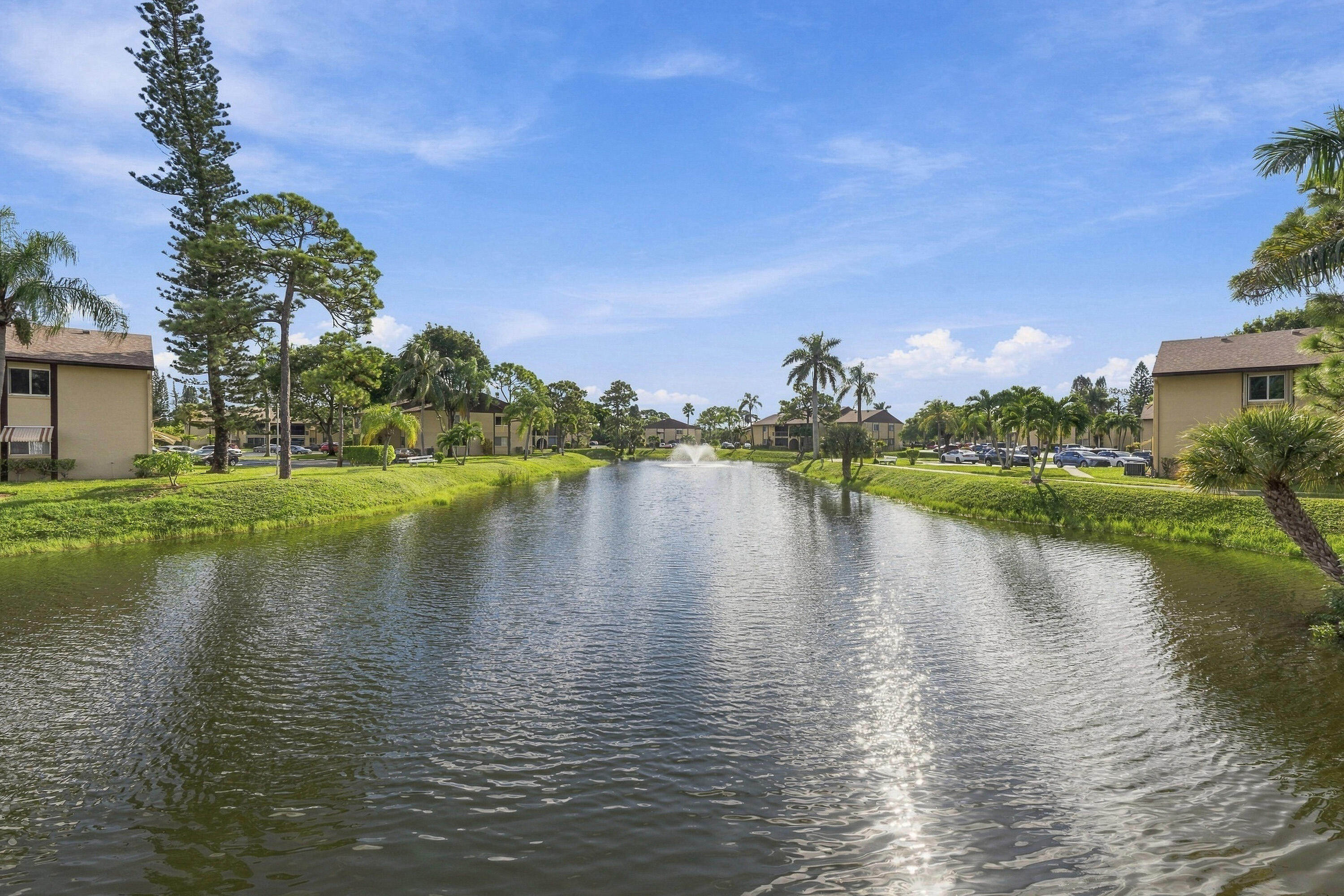 313 Pine Ridge Circle, Unit C2 Greenacres, FL 33463 - Photo 25 of 35 Lake