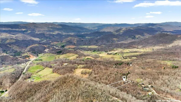 $469,000 | 1444 Rich Mountain Road, Zionville, NC 28698