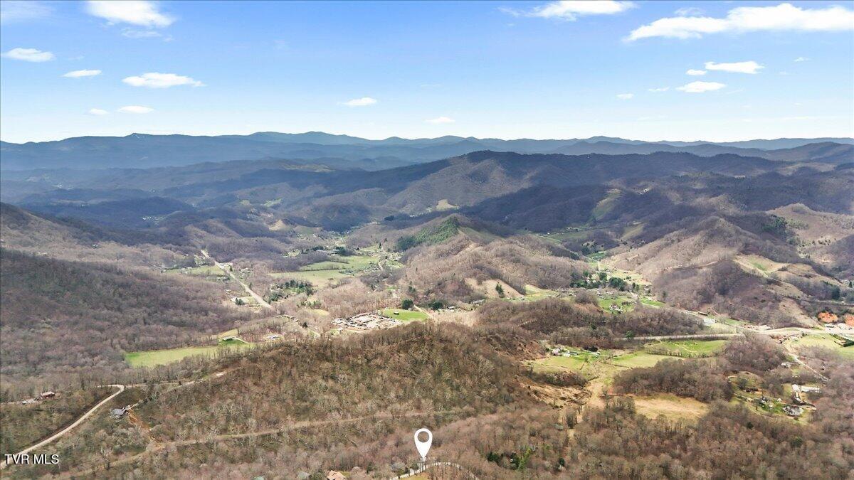 1444 Rich Mountain Road Zionville, NC 28698 - Photo 52 of 56 62-dji_fly_20260331_134540_0065_17750166