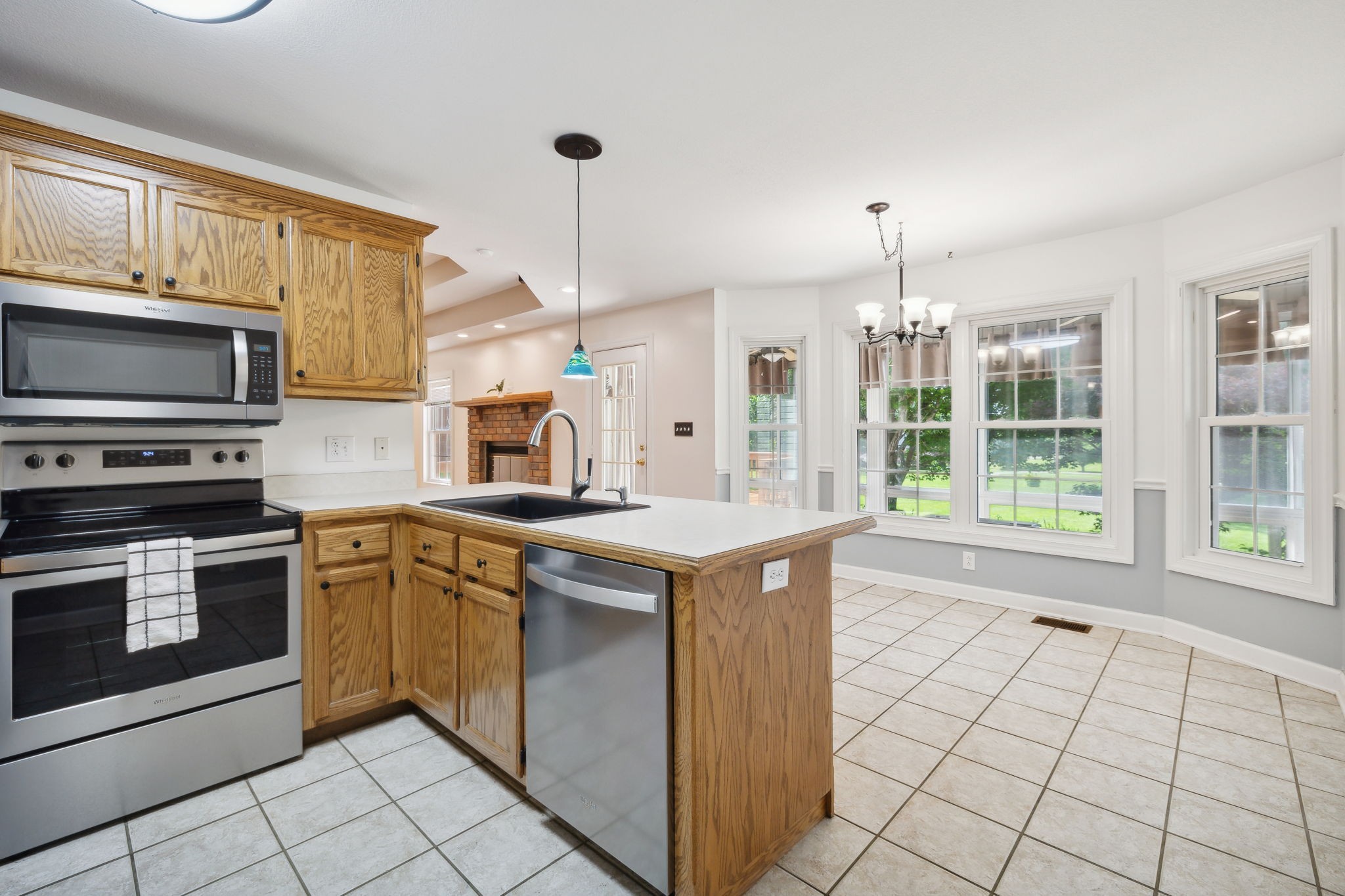 2452 Pleasant View Road Pleasant View, TN 37146 - Photo 17 of 40 Eat-in kitchen