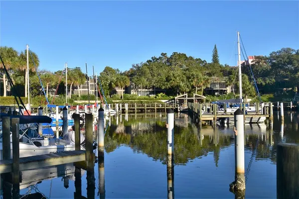 $2,500 | 1601 Pelican Point Drive, Unit HA215, Sarasota, FL 34231