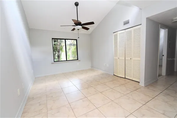 $2,500 | 1601 Pelican Point Drive, Unit HA215, Sarasota, FL 34231