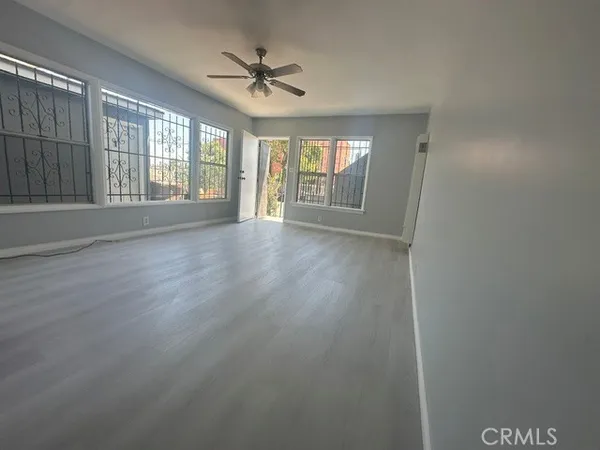 $2,000 | 8811 South Budlong Avenue, Los Angeles, CA 90044
