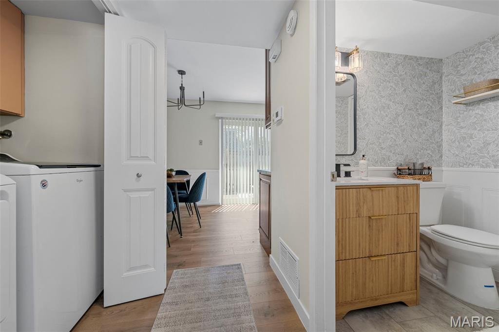 1918 Union Road St. Louis, MO 63125 - Photo 7 of 23