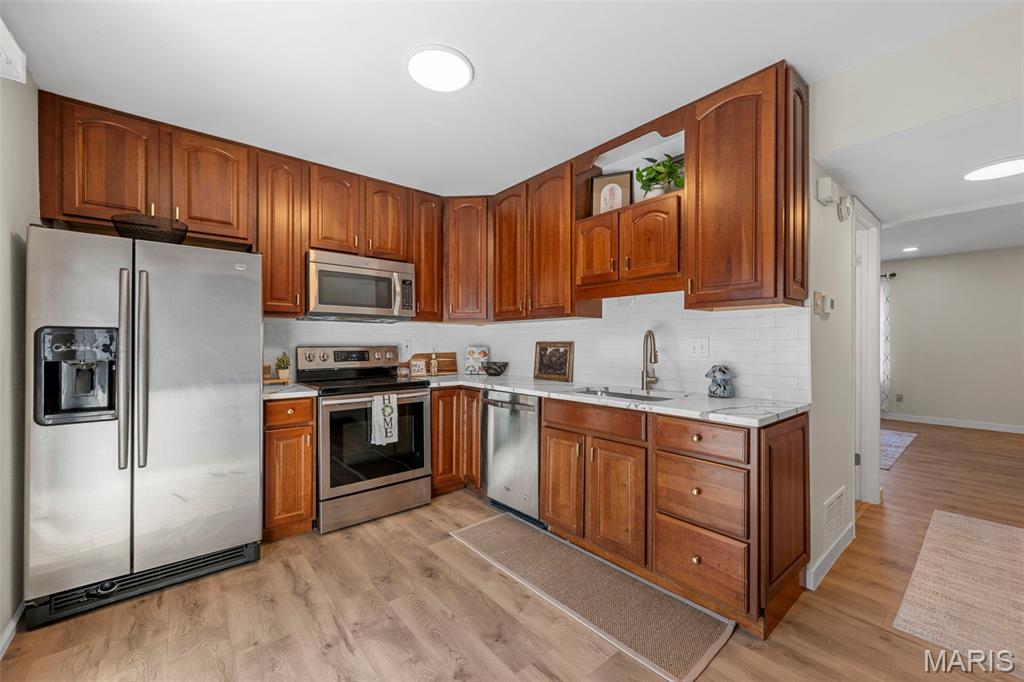 1918 Union Road St. Louis, MO 63125 - Photo 9 of 23