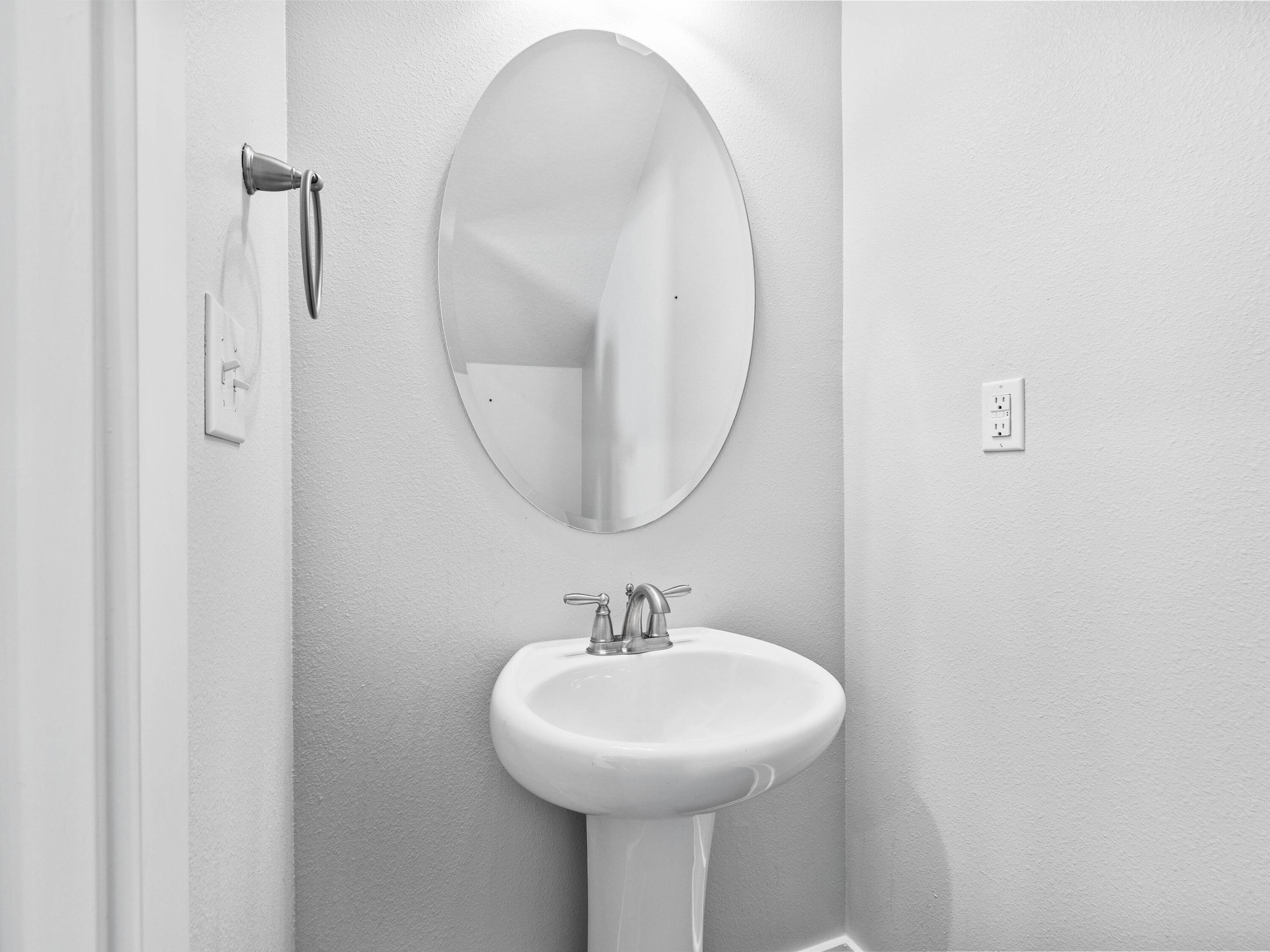 83 Montclair Avenue Santa Rosa Beach, FL 32459 - Photo 26 of 34 Powder Room