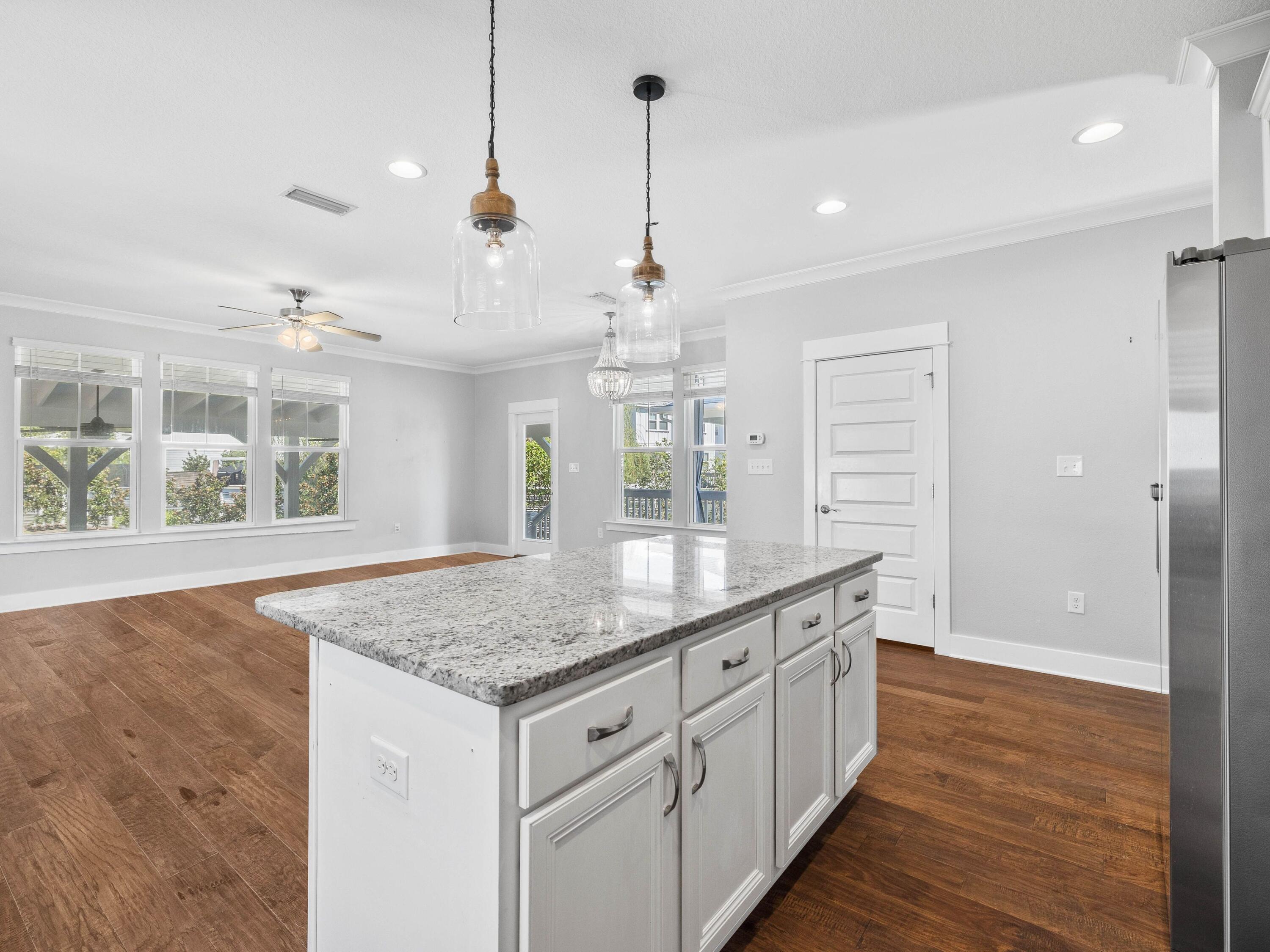 83 Montclair Avenue Santa Rosa Beach, FL 32459 - Photo 7 of 34 Kitchen/living