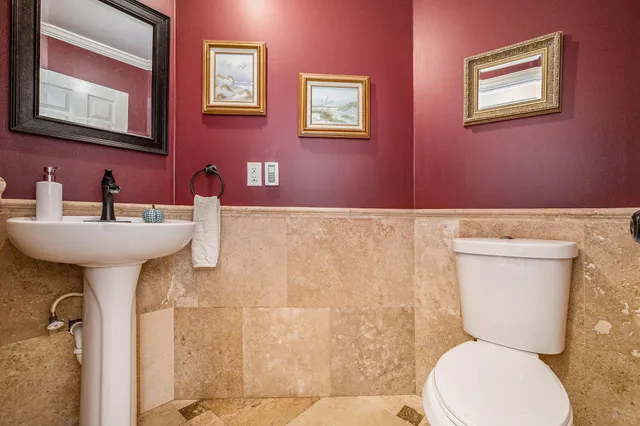 $599,999 | 3123 140th Avenue, Dorr, MI 49323