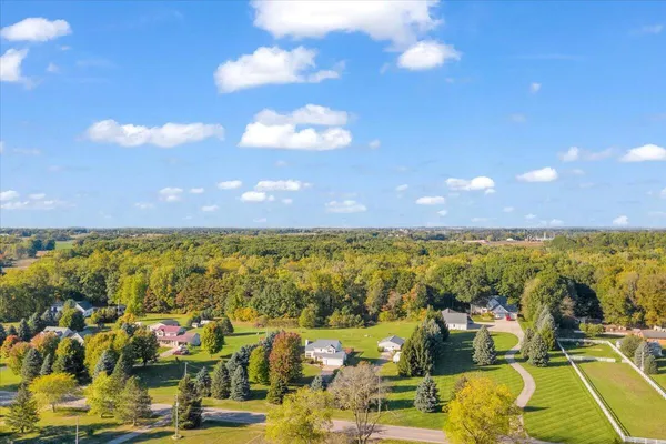 $599,999 | 3123 140th Avenue, Dorr, MI 49323