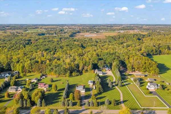 $599,999 | 3123 140th Avenue, Dorr, MI 49323