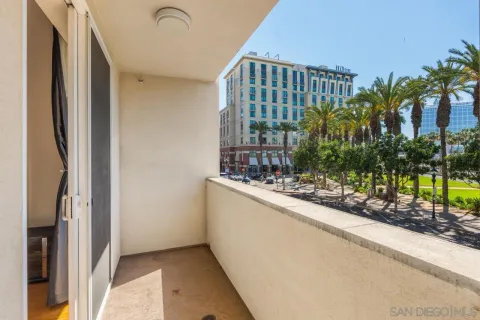 $675,000 | 350 K Street, Unit 205, San Diego, CA 92101