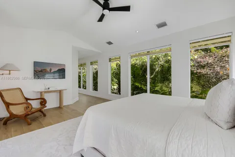 $3,890,000 | 6910 Southwest 145th Terrace, Palmetto Bay, FL 33158